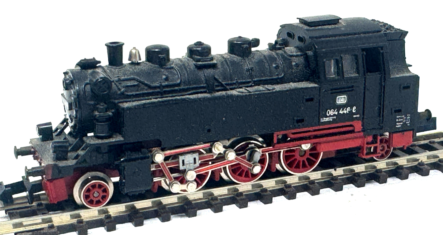 Minitrix 51 2030 00 - DB - 064 446-8 Ep. 4 - Spur N - 1:160